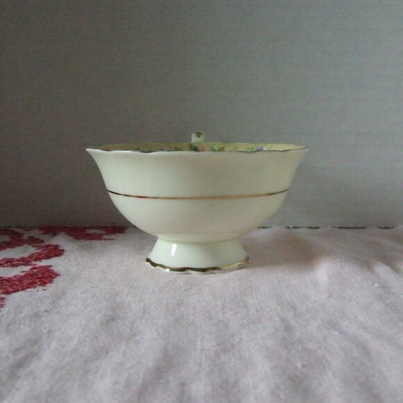 Paragon Minuet teacup and saucer vintage 1940s fine bone china pink blue flowers - Picture 7 of 11